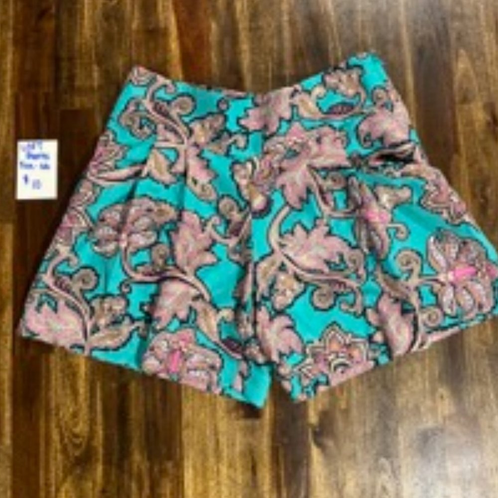 Loft Shorts